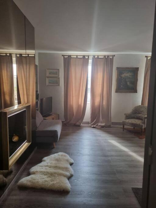 Appartement L'ourse, Epinal,tres Bel Quartier Port *
