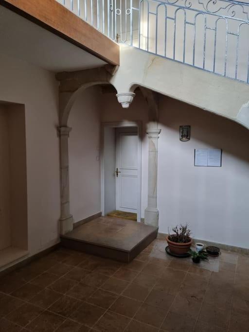 L'ourse, Epinal,tres Bel Quartier Port